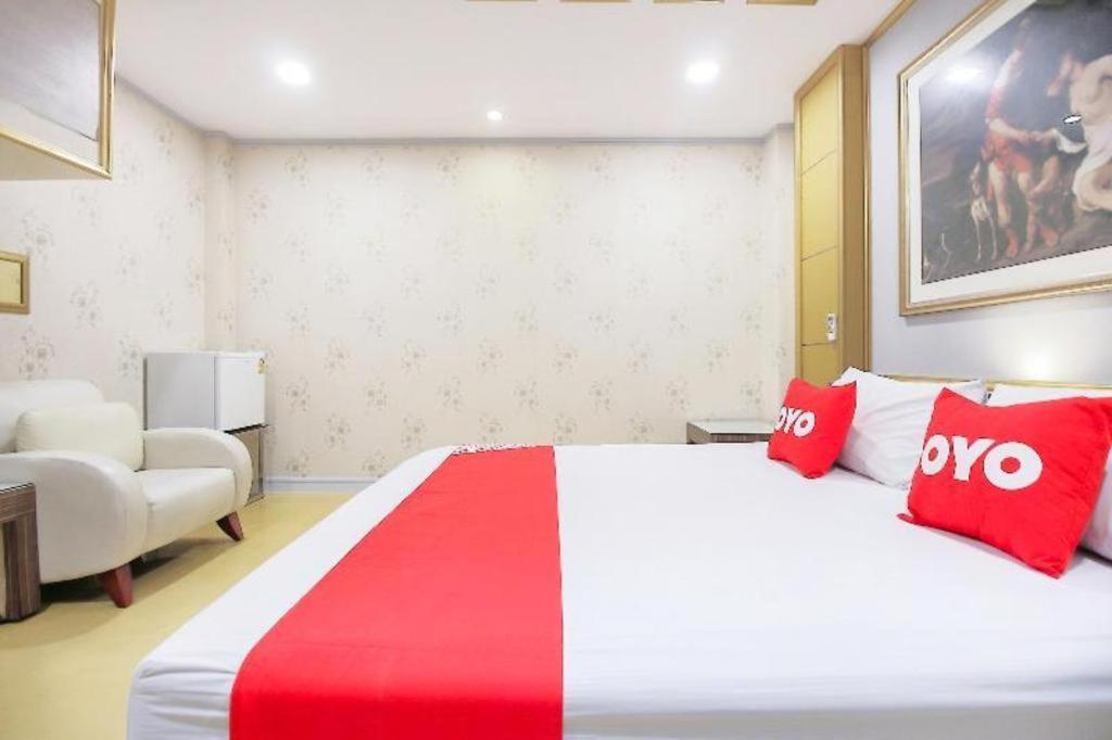 Oyo 1002 Pinklao Hotel Bangkok