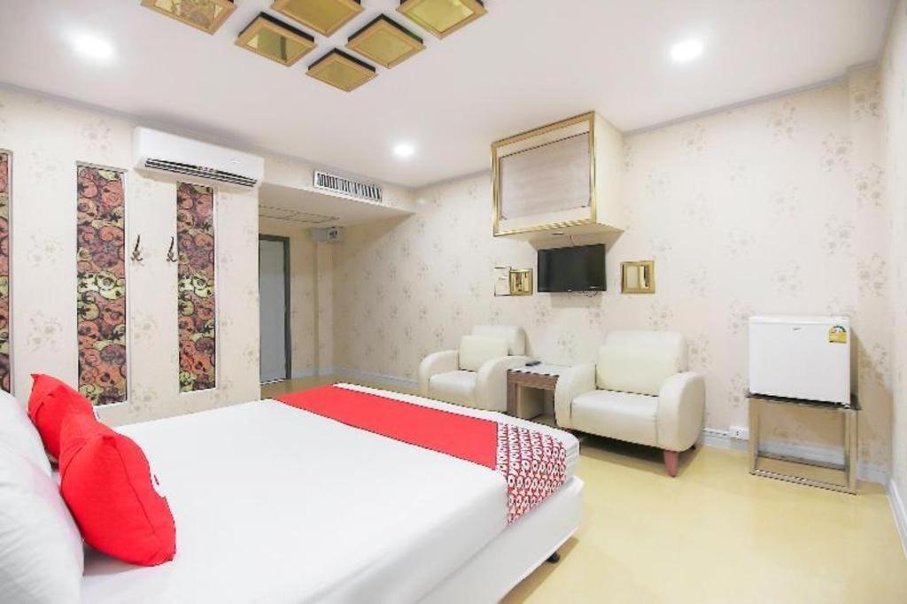 Oyo 1002 Pinklao Bangkok